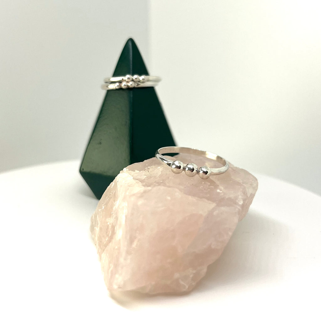 Ellipsis Ring