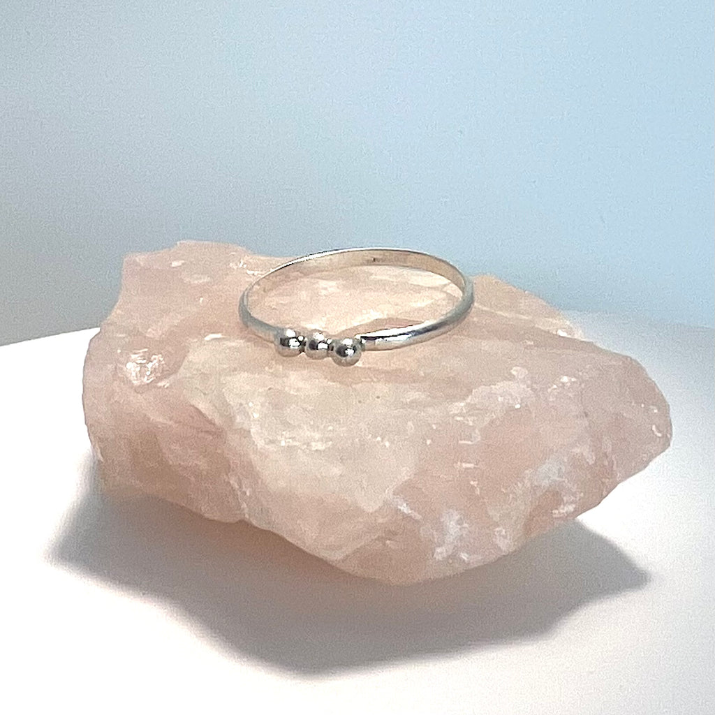 Ellipsis Ring