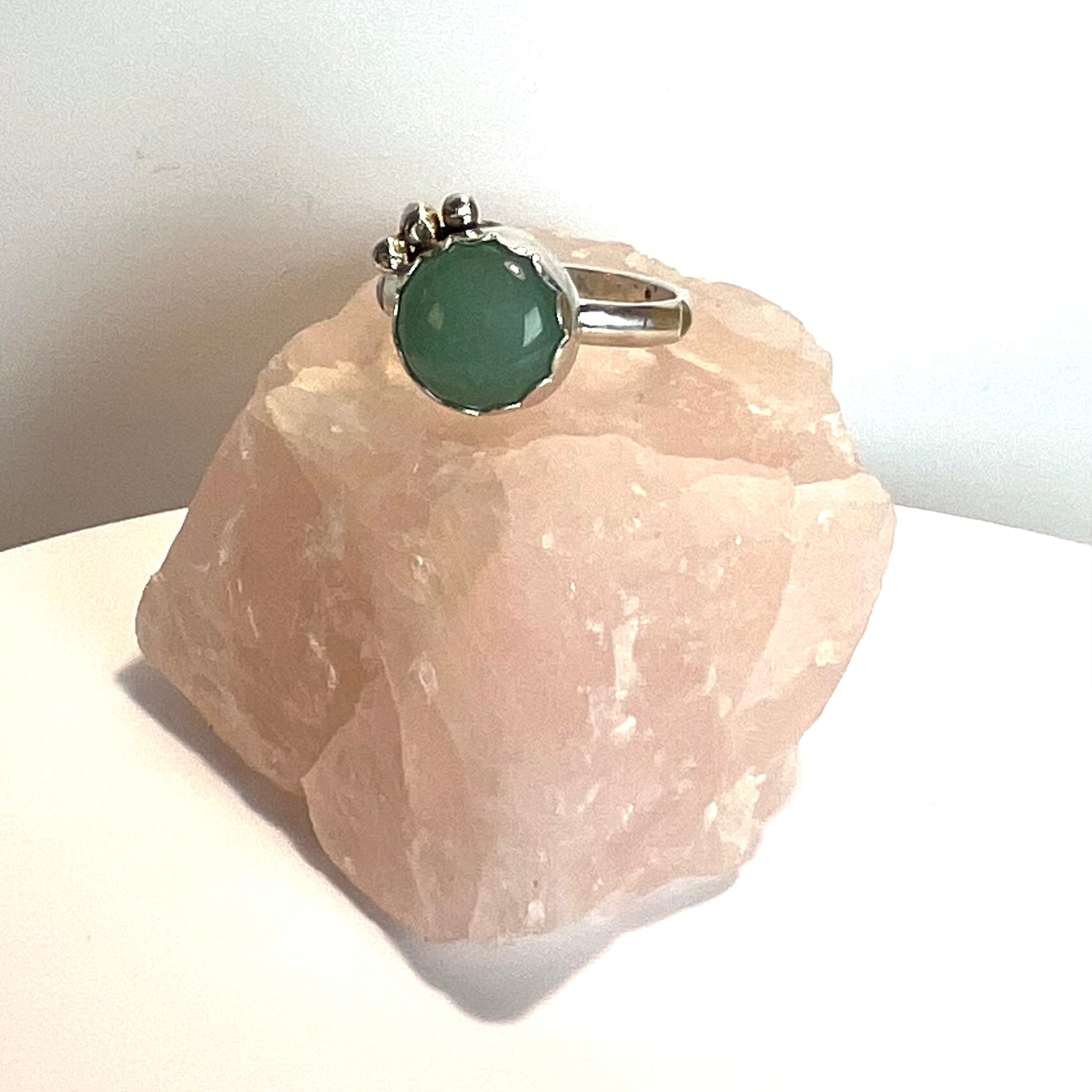 Full Stop Scalloped Silver and Aventurine Ring